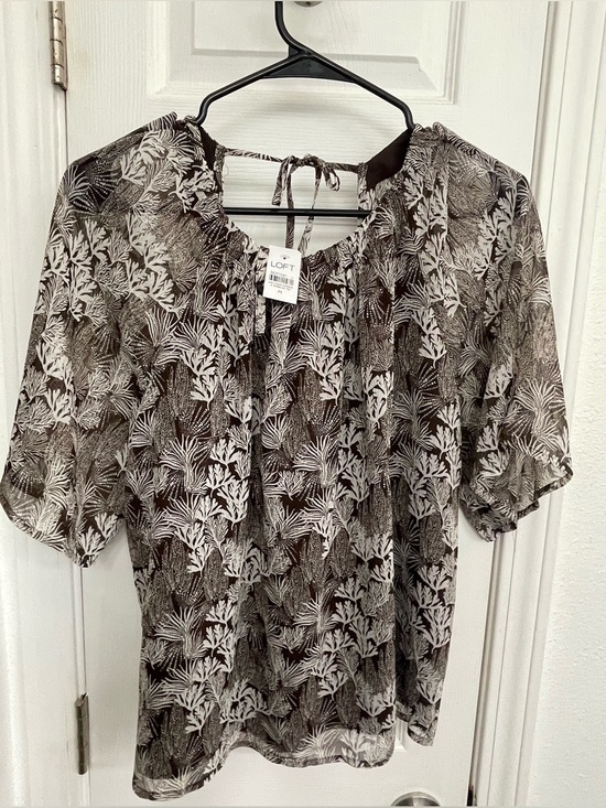 LOFT Tops - LOFT Brown  & White Printed Short-Sleeve Peasant Blouse